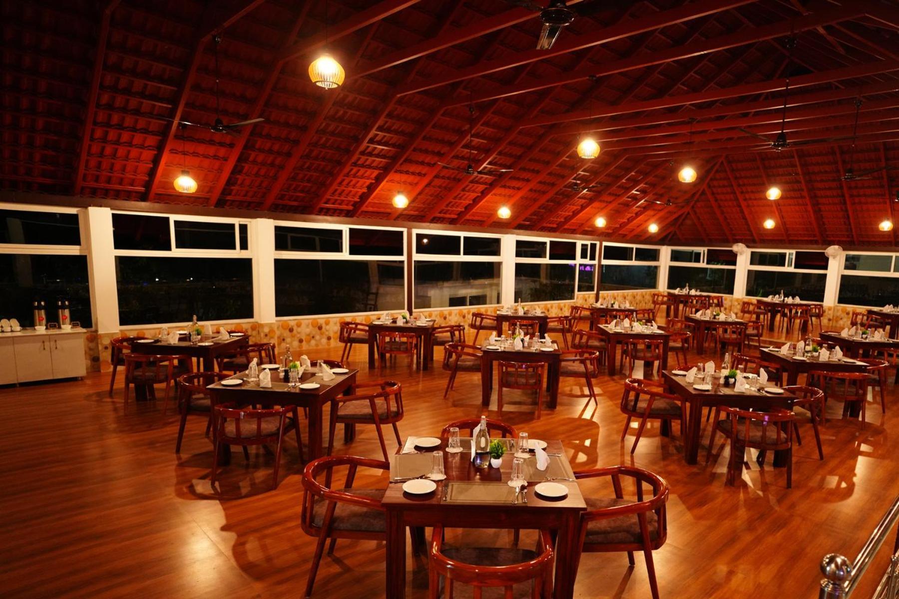 Coorg Orange Blossom Resort And Spa Suntikoppa Exterior photo