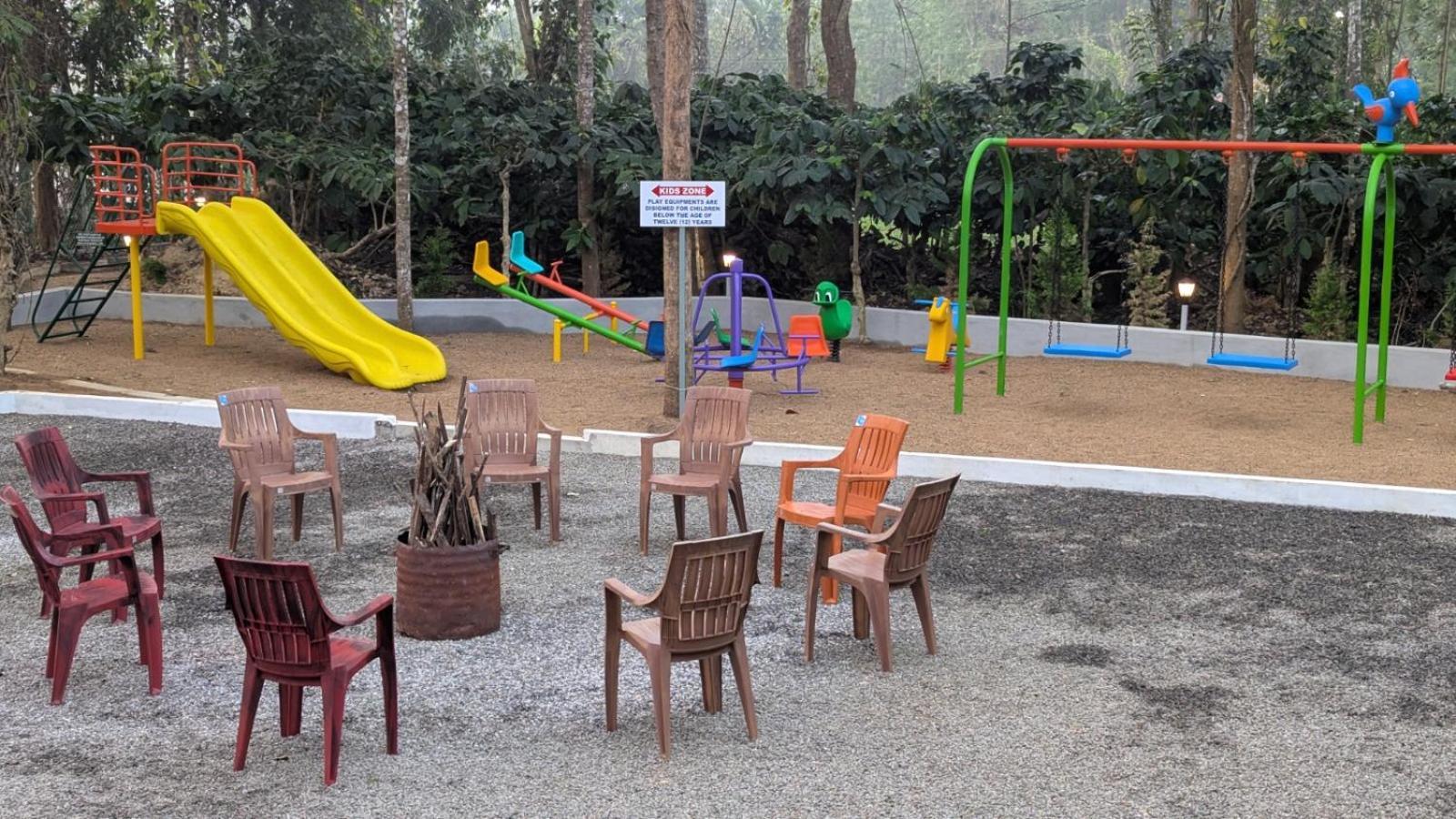 Coorg Orange Blossom Resort And Spa Suntikoppa Exterior photo